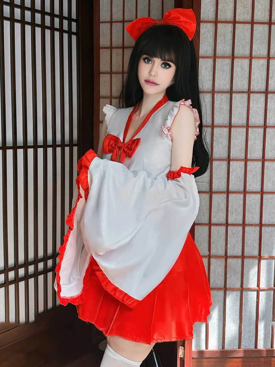 Anime Shrine Maiden Outfit