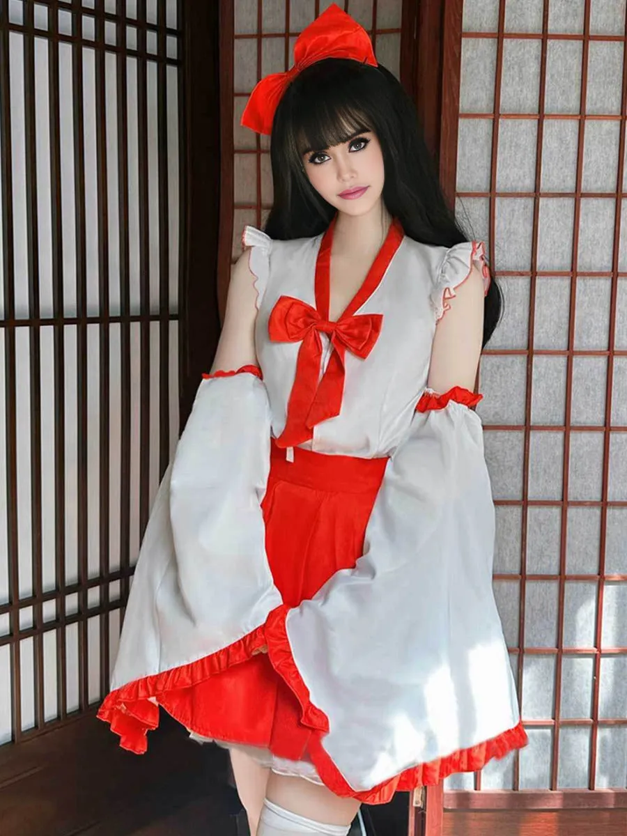 Anime Shrine Maiden Outfit