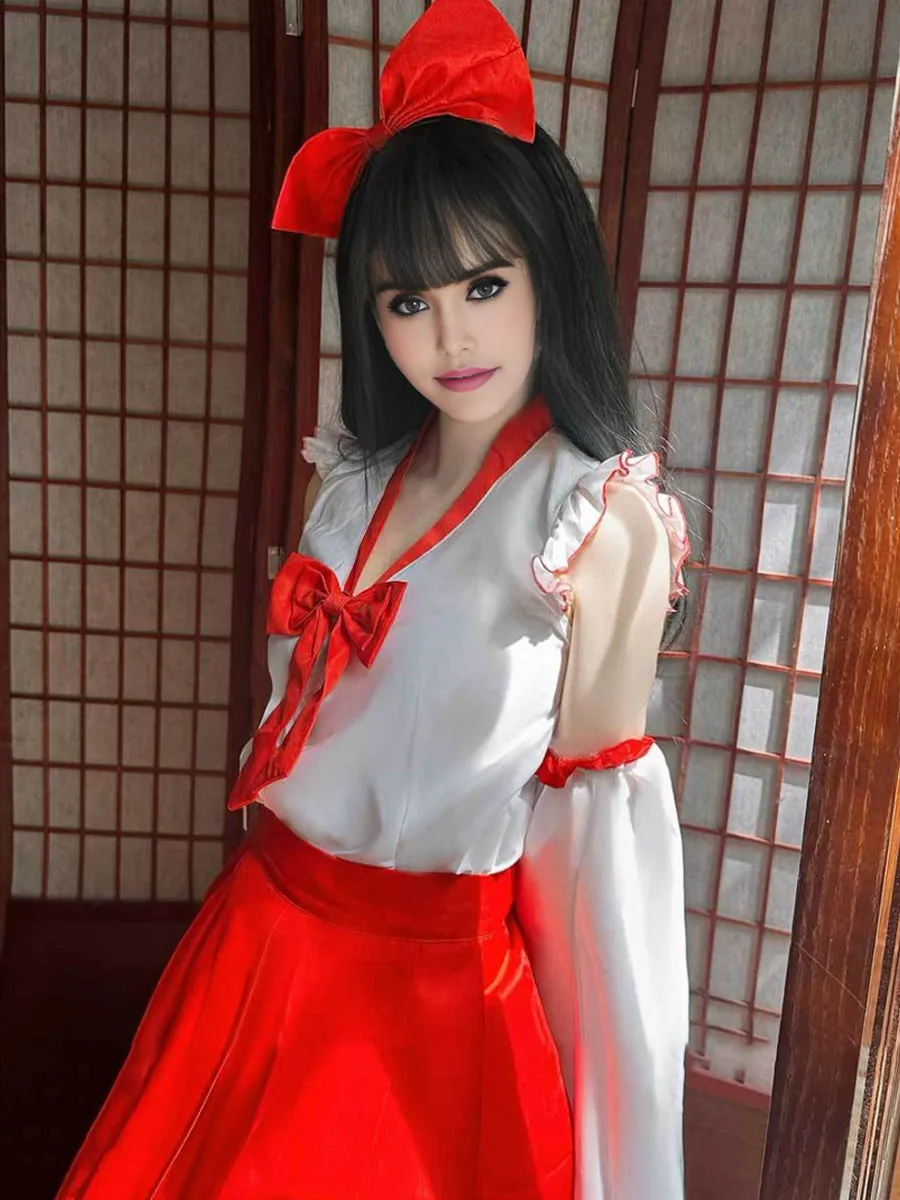 Anime Shrine Maiden Outfit