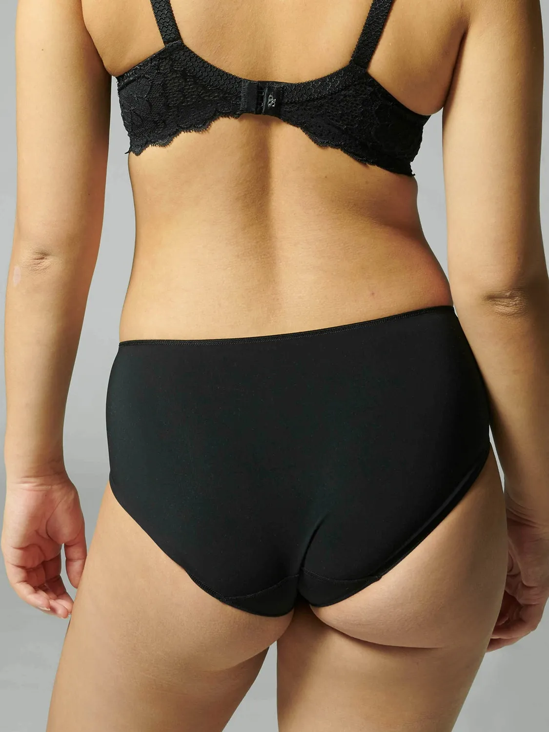 Caresse Retro Brief - Black