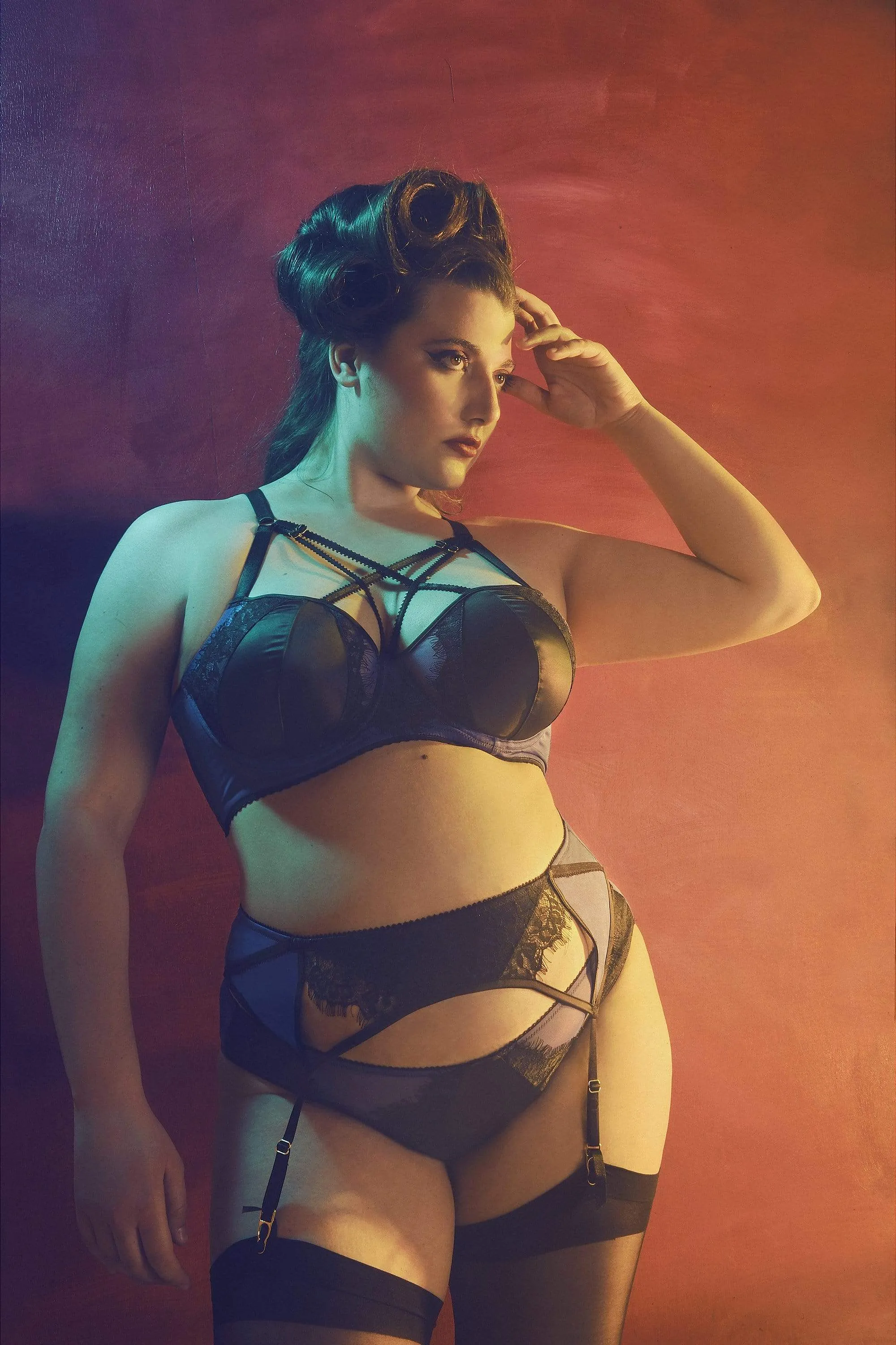 Indigo Lace Picot Suspender